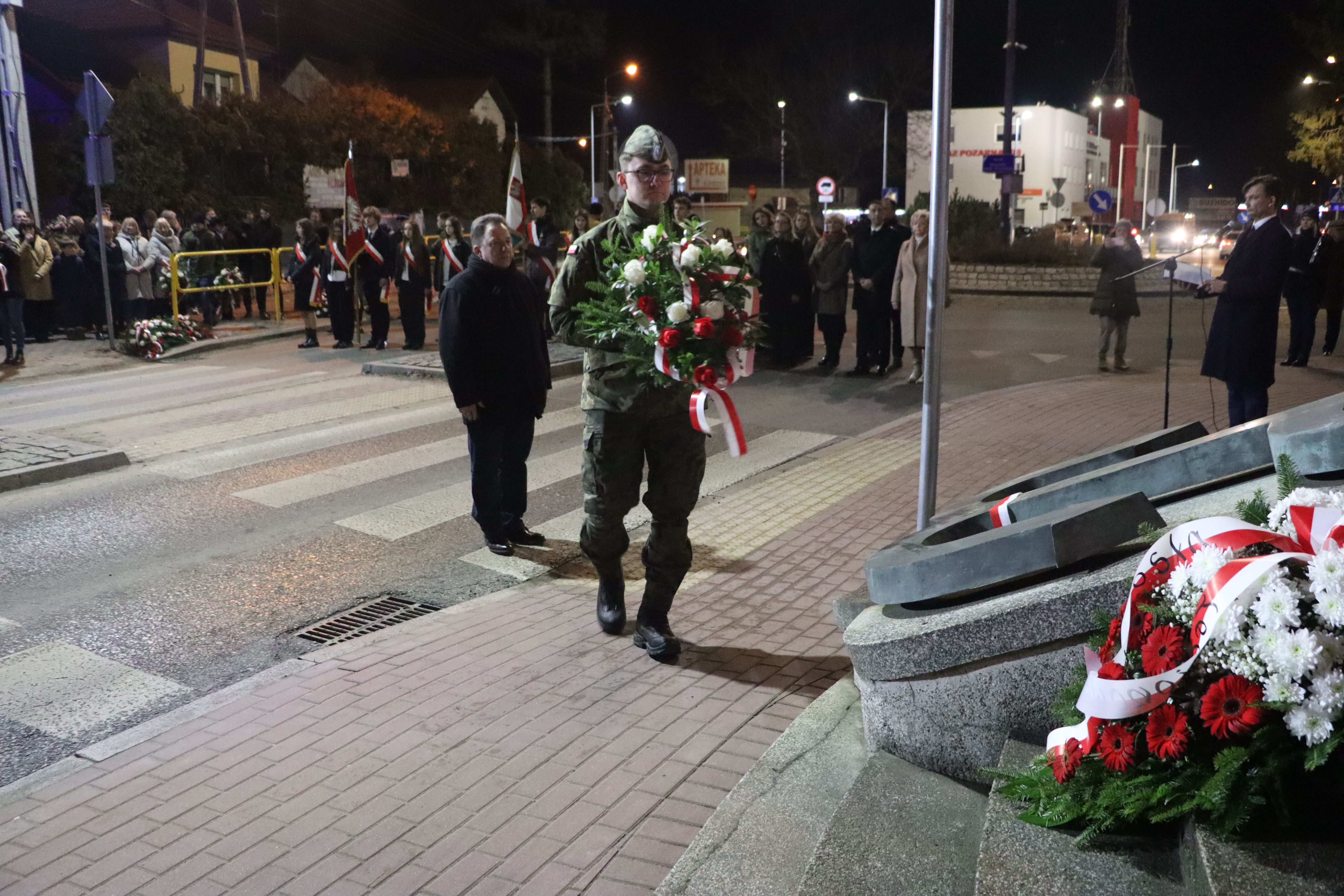 IMG_9070.JPG (9.08 MB)