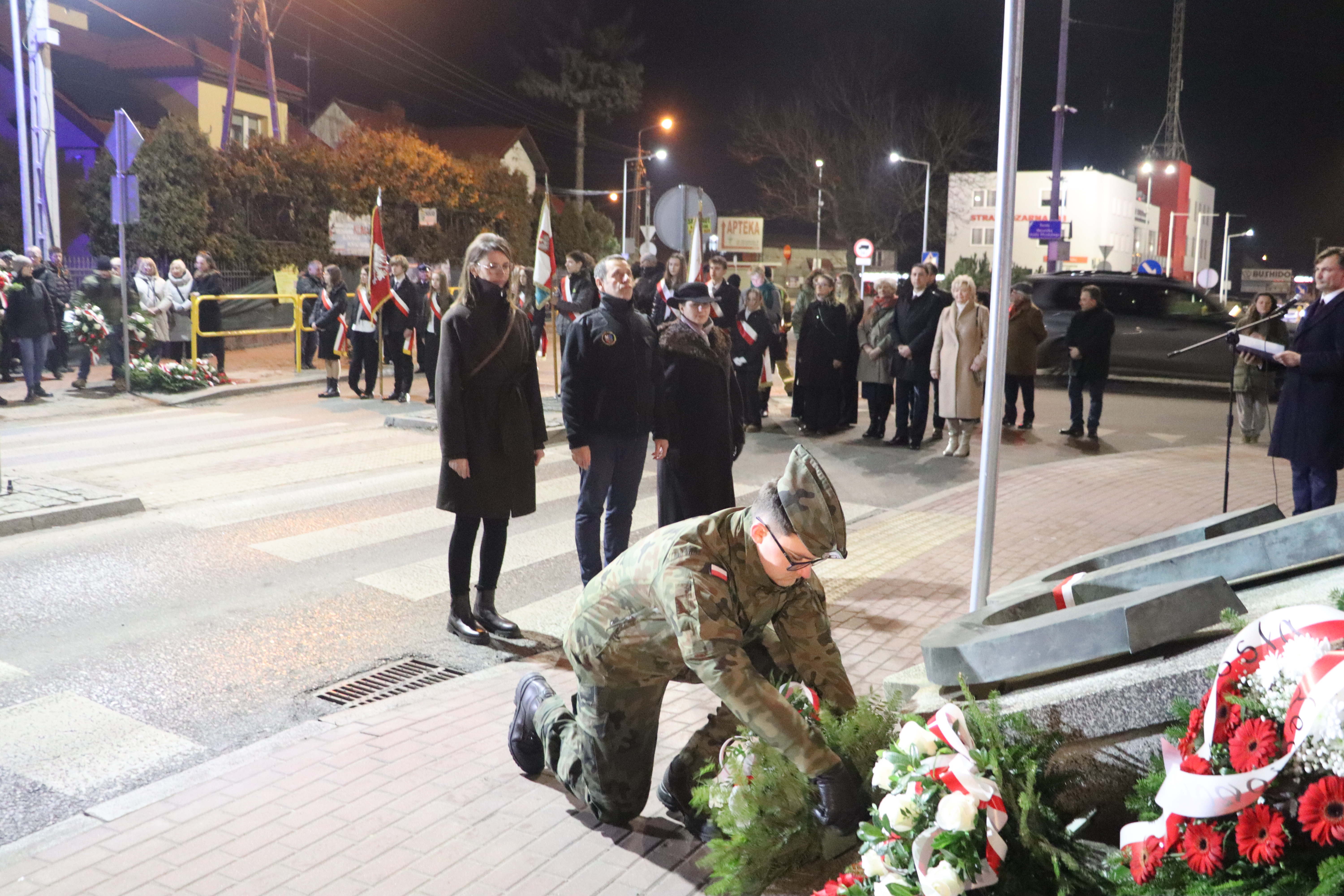 IMG_9083.JPG (8.70 MB)