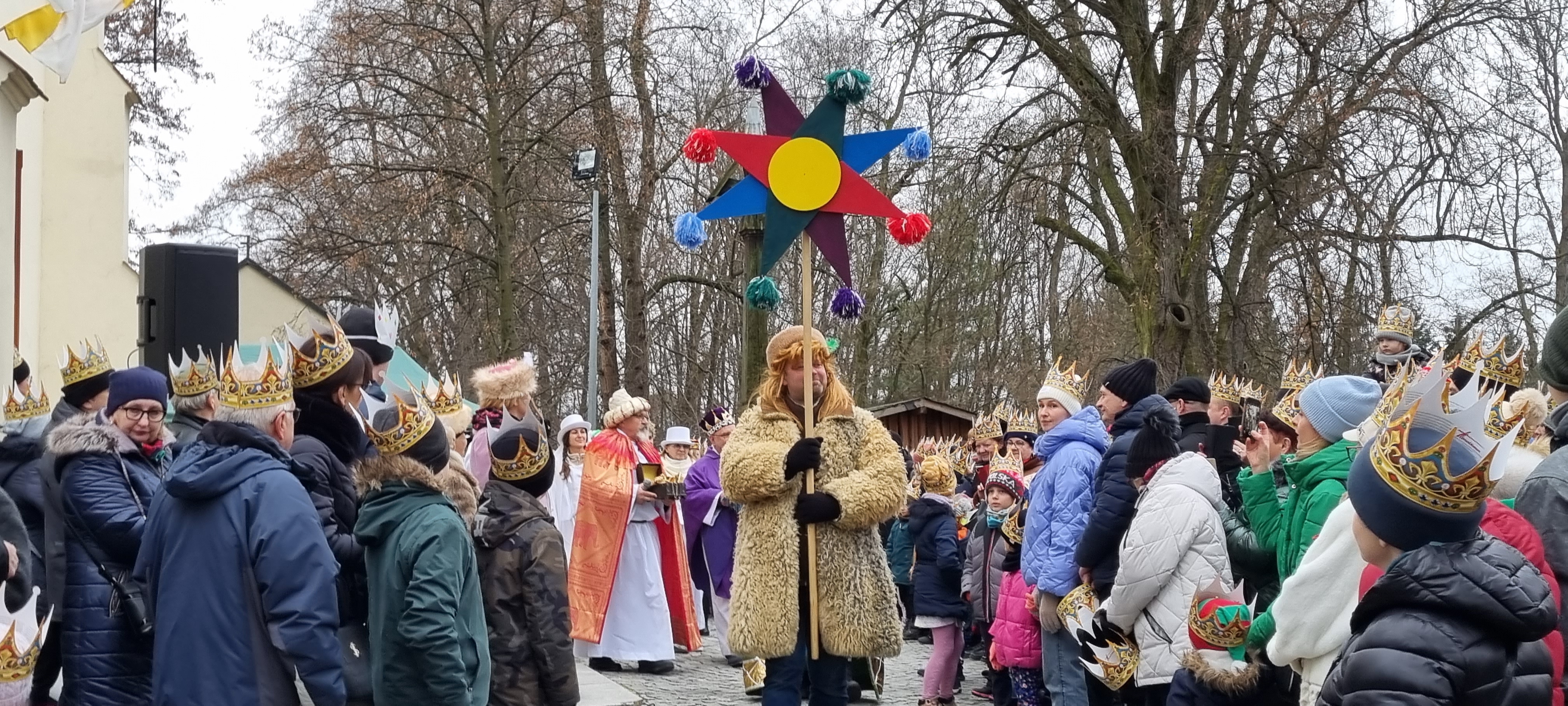 Orszak Trzech Króli na czele z Gwiazdorem